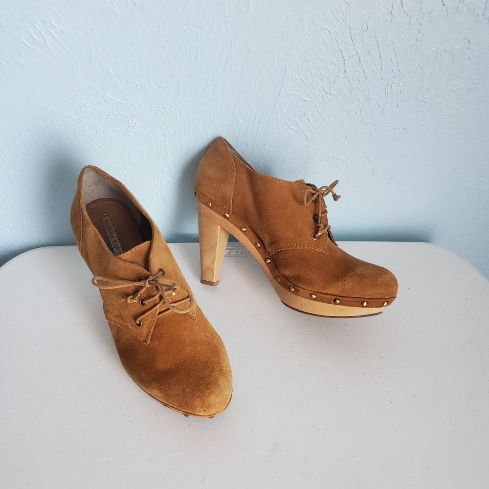 Banana Republic Suede Lace-Up Ankle Booties in Cognac Brown